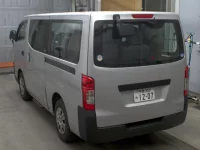 Nissan CARAVAN лот № 2060 оценка R  с аукциона в Японии 1