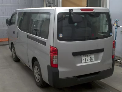 Nissan CARAVAN  с аукциона в Японии