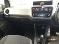 Volkswagen UP лот № 38292 оценка 4  с аукциона в Японии 8
