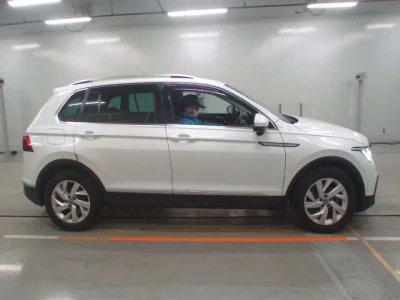 Volkswagen TIGUAN  с аукциона в Японии
