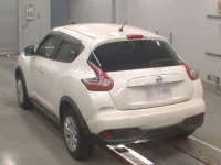 Nissan JUKE лот № 30211 оценка 4.5  с аукциона в Японии 5
