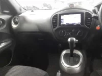Nissan JUKE лот № 30211 оценка 4.5  с аукциона в Японии 8