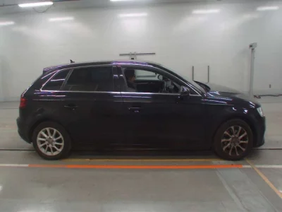 Audi A3  с аукциона в Японии