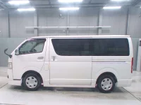 Toyota REGIUS ACE VAN лот № 30145 оценка 3.5  с аукциона в Японии 3