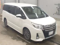 Toyota NOAH лот № 3177 оценка 3.5  с аукциона в Японии 4