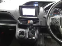 Toyota NOAH лот № 3177 оценка 3.5  с аукциона в Японии 8