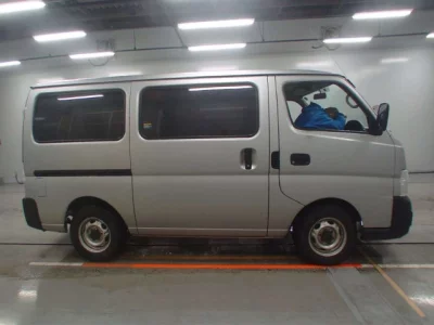 Nissan CARAVAN VAN  с аукциона в Японии