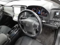 Toyota CROWN лот № 40002 оценка 3.5  с аукциона в Японии 6