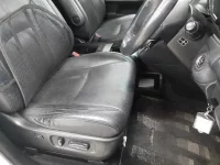 Toyota HARRIER лот № 30218 оценка 3.5  с аукциона в Японии 7