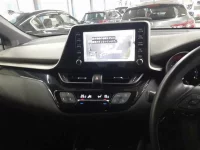 Toyota C-HR лот № 30221 оценка 4.5  с аукциона в Японии 8