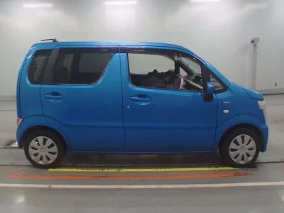 Suzuki WAGON R  с аукциона в Японии