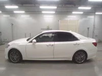 Toyota CROWN лот № 30232 оценка R  с аукциона в Японии 3