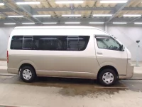Toyota HIACE лот № 3193 оценка 3.5  с аукциона в Японии 2