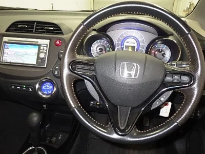 Honda FIT SHUTTLE  с аукциона в Японии