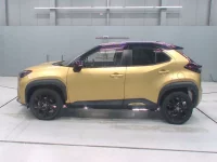 Toyota YARIS CROSS лот № 30165 оценка 4.5  с аукциона в Японии 3