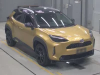 Toyota YARIS CROSS лот № 30165 оценка 4.5  с аукциона в Японии 4