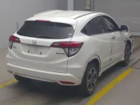 Honda VEZEL лот № 108 оценка R  с аукциона в Японии 1