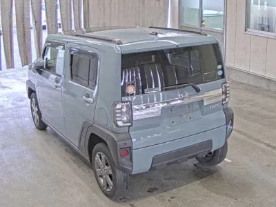 Daihatsu TAFT  с аукциона в Японии