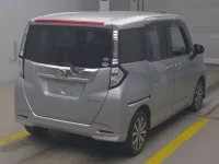 Daihatsu THOR лот № 111 оценка 4  с аукциона в Японии 1