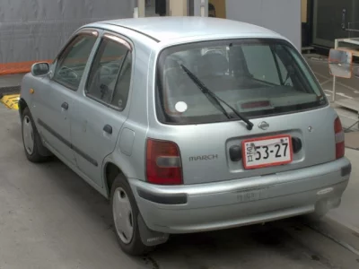 Nissan MARCH  с аукциона в Японии