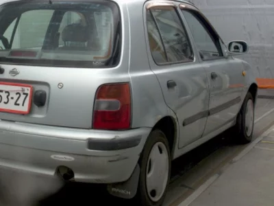 Nissan MARCH  с аукциона в Японии