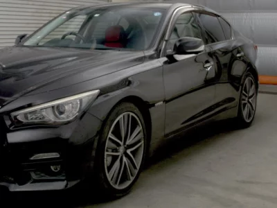 Nissan SKYLINE  с аукциона в Японии