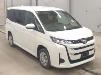 Toyota NOAH лот № 3210 оценка 3  с аукциона в Японии 4