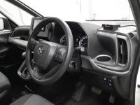 Toyota NOAH лот № 3210 оценка 3  с аукциона в Японии 6