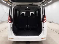 Toyota NOAH лот № 3210 оценка 3  с аукциона в Японии 10