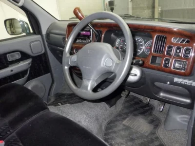 Daihatsu ATRAI SEVEN  с аукциона в Японии