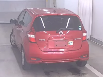 Nissan NOTE  с аукциона в Японии