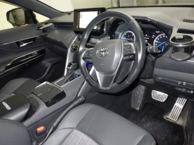 Toyota HARRIER  с аукциона в Японии