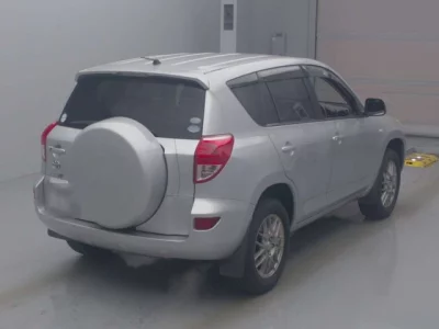 Toyota RAV4  с аукциона в Японии