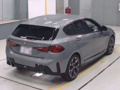 BMW 1-Series  с аукциона в Японии