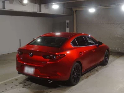 Mazda MAZDA3  с аукциона в Японии