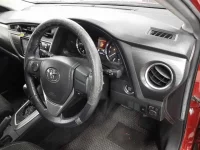 Toyota AURIS лот № 30258 оценка 4  с аукциона в Японии 6