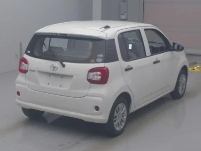 Toyota PASSO  с аукциона в Японии