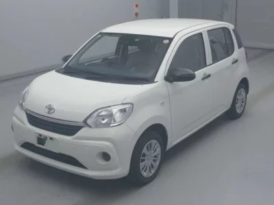 Toyota PASSO  с аукциона в Японии