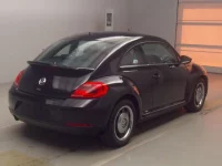 Volkswagen THE BEETLE лот № 74102 оценка 4  с аукциона в Японии 1