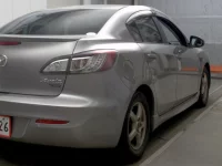 Mazda AXELA лот № 4032 оценка 3  с аукциона в Японии 3