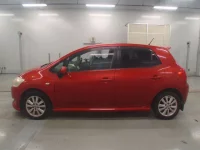 Toyota AURIS лот № 30264 оценка 3.5  с аукциона в Японии 3