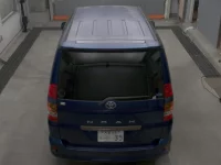 Toyota NOAH лот № 2101 оценка 3.5  с аукциона в Японии 6