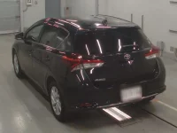 Toyota AURIS лот № 30267 оценка 4.5  с аукциона в Японии 5