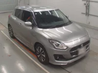 Suzuki SWIFT лот № 30268 оценка 3.5  с аукциона в Японии 4