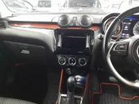 Suzuki SWIFT лот № 30268 оценка 3.5  с аукциона в Японии 8