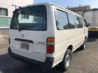 Toyota HIACE лот № 50164 оценка 3.5  с аукциона в Японии 1