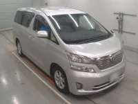 Toyota VELLFIRE лот № 30272 оценка 4  с аукциона в Японии 4