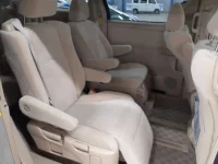 Toyota VELLFIRE лот № 30272 оценка 4  с аукциона в Японии 9