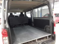 Nissan CARAVAN VAN лот № 30271 оценка 3  с аукциона в Японии 8