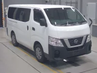 Nissan CARAVAN VAN лот № 30204 оценка 3.5  с аукциона в Японии 4